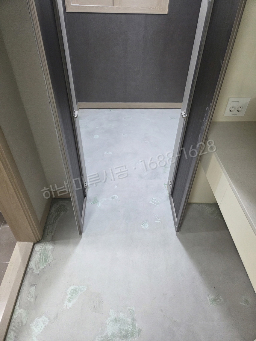 하남 항동 강마루 동화 나투스진 그란데 이모션블랑 아파트 바닥공사 마루시공업체 시공 전